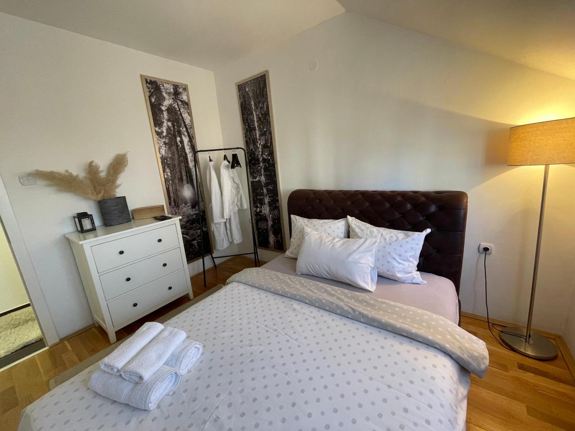 Charme Apartman Kruševac Exterior foto